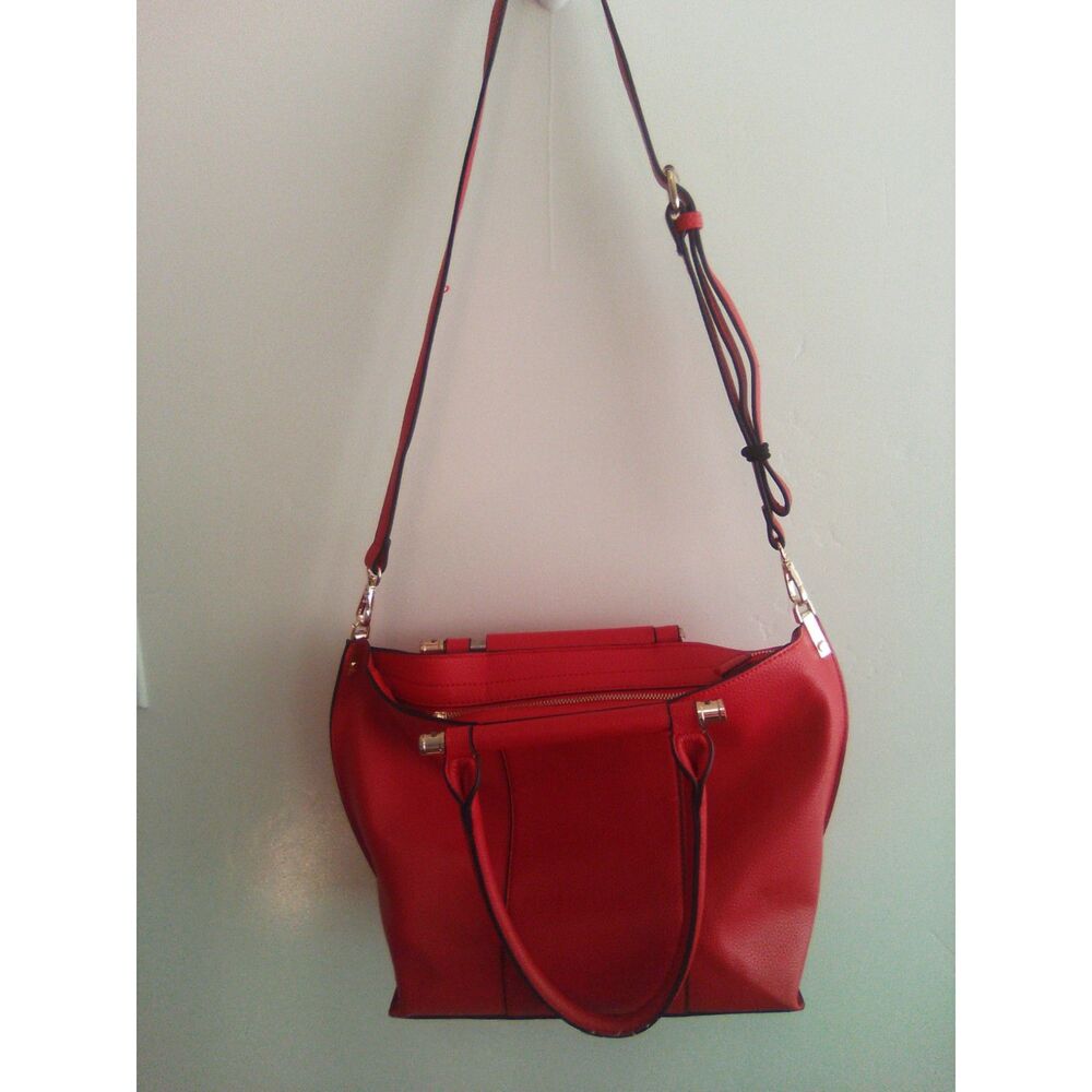 Red pebbled faux leather satchel/gold hardware/removable shoulder strap/NWOT.